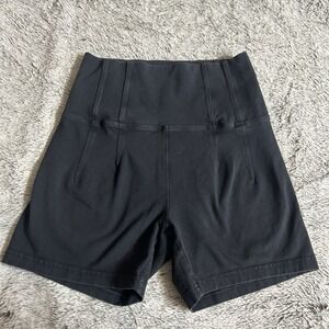 Offline By Aerie OG Shortie Shorts Black Biker Activewear Sz S Hi Rise 4" Inseam